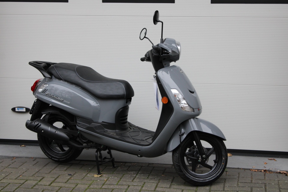 Sym Fiddle 2 Rich Grey Euro 4 AANBIEDING Metselaar Scooters